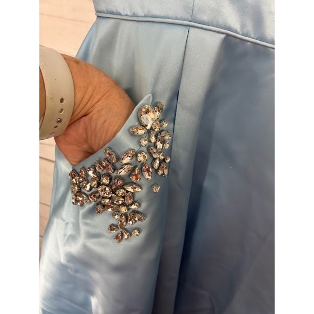 Sherri Hill Light Blue Satin Embellished Pocket Cocktail Dress Size 6 - Picture 5 of 8